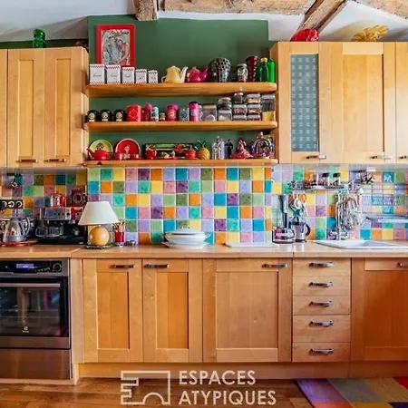 View W/rooftop! Parijs