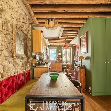 View W/rooftop! شقة باريس